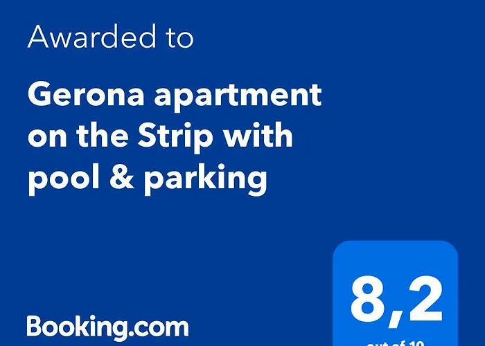 Gerona On The Strip With Pool & Parking